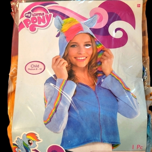New In package child Med 8-10 Rainbow Dash Hoodie - Picture 8 of 11